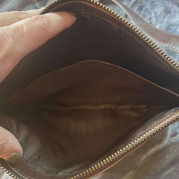 Authentic Burberry Bag - Picture 5 of 9